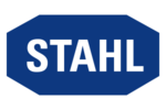 Längliches blaues Achteck, weißer Text: STAHL