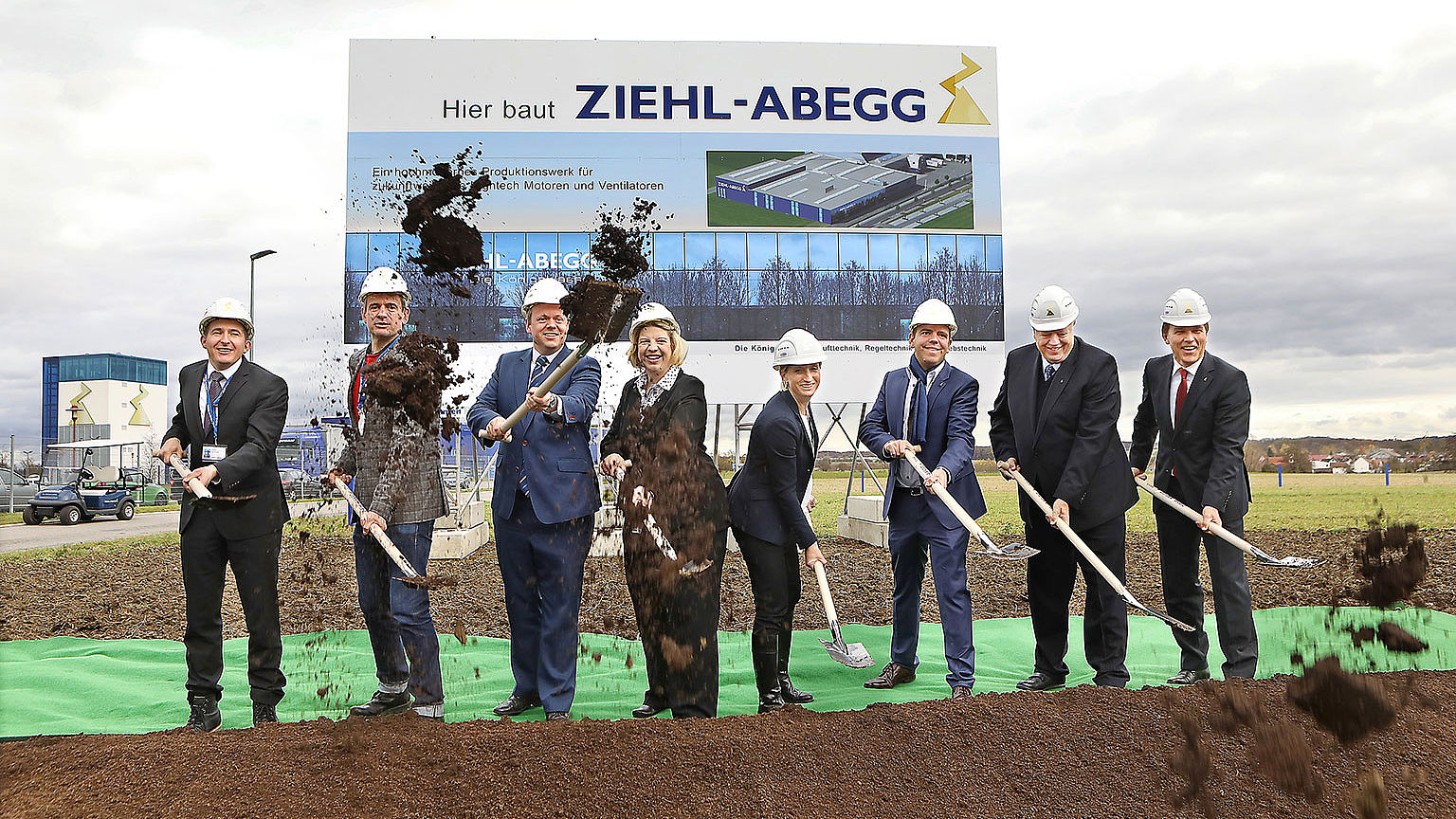 Ground breaking ceremony in Germany: Ziehl-Abegg is building a new factory in the Hohenlohe Business Park for the production of energy-efficient electric drives and fans. The existing manufacture of these products is to be relocated from Künzelsau to the new site and production expanded.