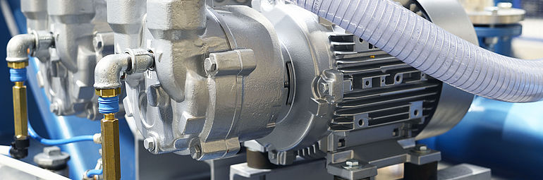 Detail view motor with cooling fins