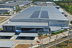 ZIEHL-ABEGG Thailand Helles Gebäude mit Fenstern von ZIEHL-ABEGG Thailand