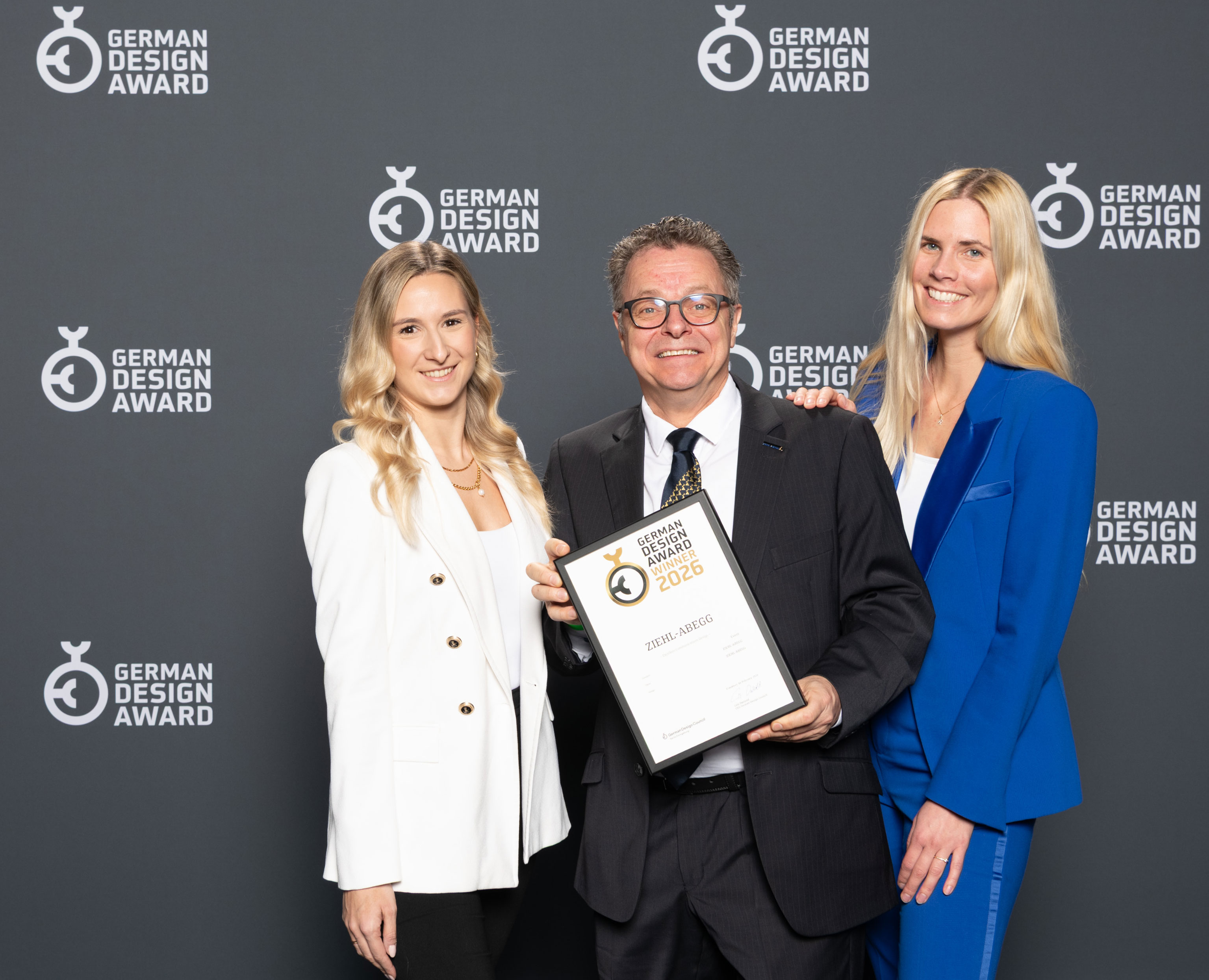 The organising team of the Social Media Days at Ziehl-Abegg (from left): Tamara Hirmann, Rainer Grill and Rebecca Amlung.