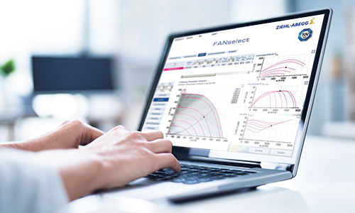 Software FANselect Software FANselect auf einem Laptop mit tippenden Händen